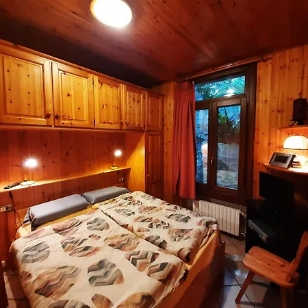 Suitecastlelakeview 2 *