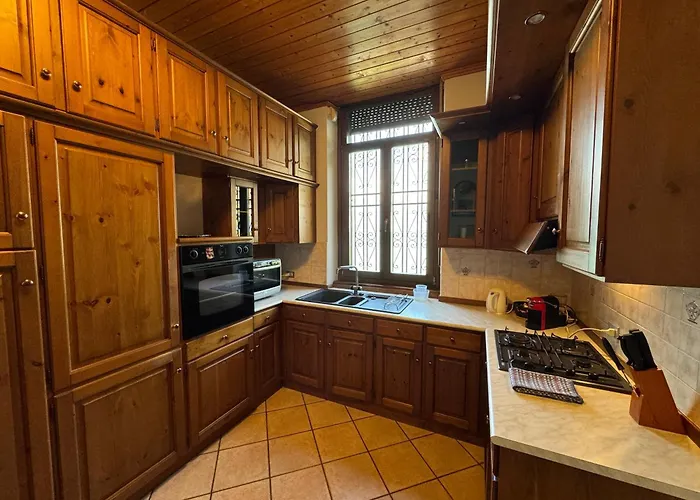 Suitecastlelakeview 2 *